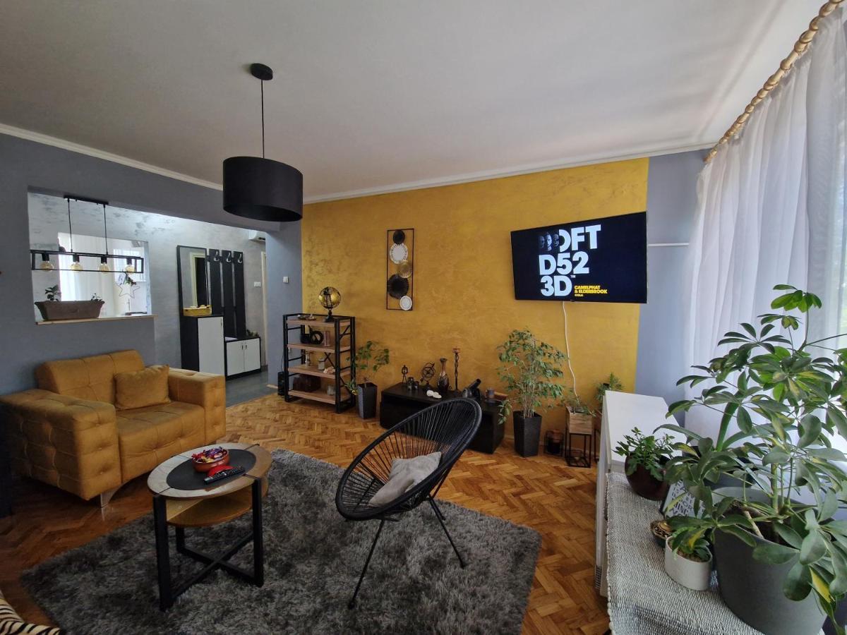 Appartement Aparmani Djuric à Subotica Extérieur photo